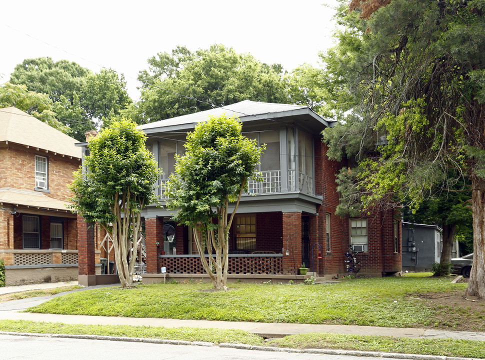 72 N Evergreen St in Memphis, TN - Building Photo