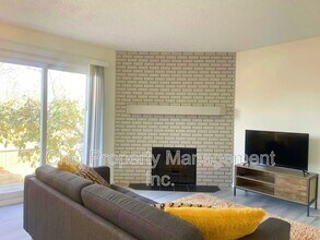 3115-3119 119 St NW in Edmonton, AB - Building Photo - Building Photo
