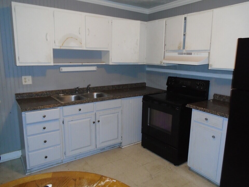 1608 N Patterson Ave in Winston-Salem, NC - Building Photo