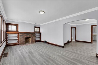 10602 Langton Ave in Garfield Heights, OH - Foto de edificio - Building Photo