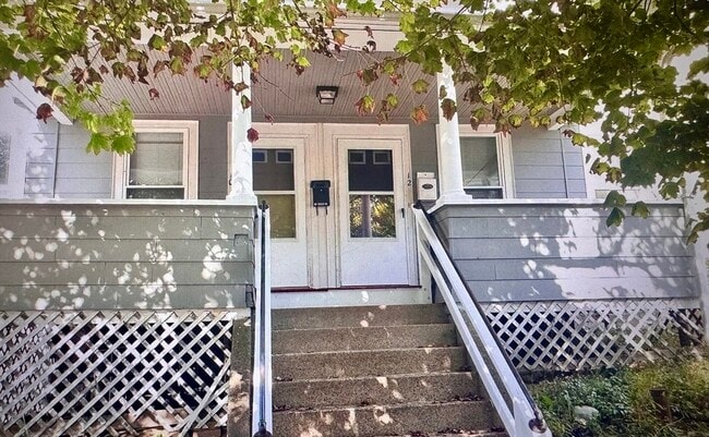 12 Orange St in Waltham, MA - Building Photo - Building Photo