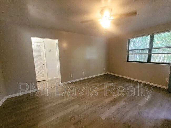 2984 Myra St in Jacksonville, FL - Building Photo - Building Photo