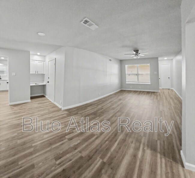 2510 Materhorn Dr in Dallas, TX - Building Photo - Building Photo