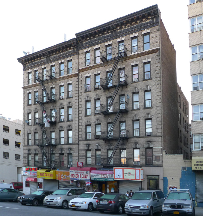 4312-4314 Broadway in New York, NY - Building Photo