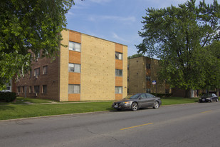 8321 S King Dr Apartamentos