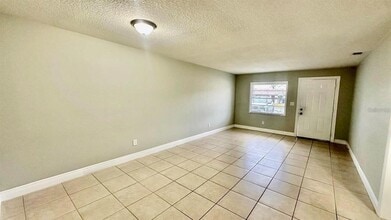 160 Julie Ln in Auburndale, FL - Building Photo - Building Photo
