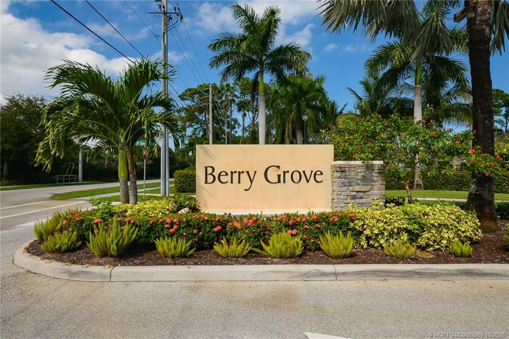 3451 SW Blackberry Ln in Palm City, FL - Building Photo