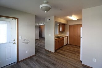 6405 Chapel Hill Blvd in Pasco, WA - Building Photo - Building Photo