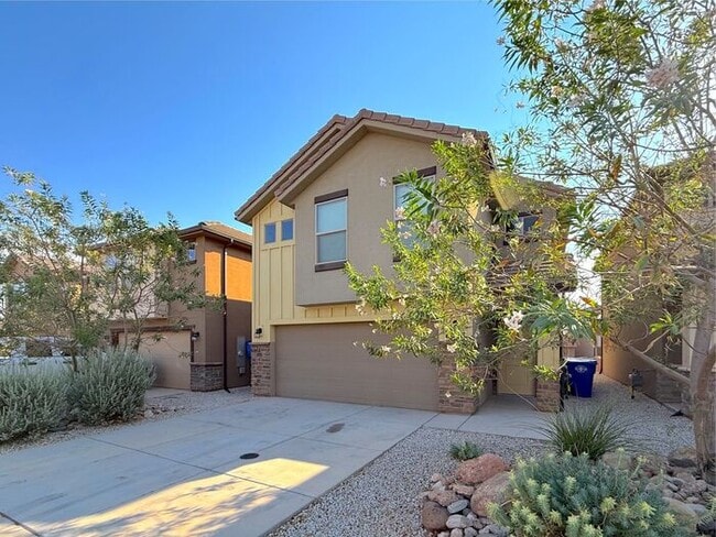 5879 S Charger Lp in Saint George, UT - Building Photo - Building Photo