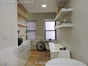 115 Mt Auburn St, Unit #54 in Cambridge, MA - Foto de edificio - Building Photo