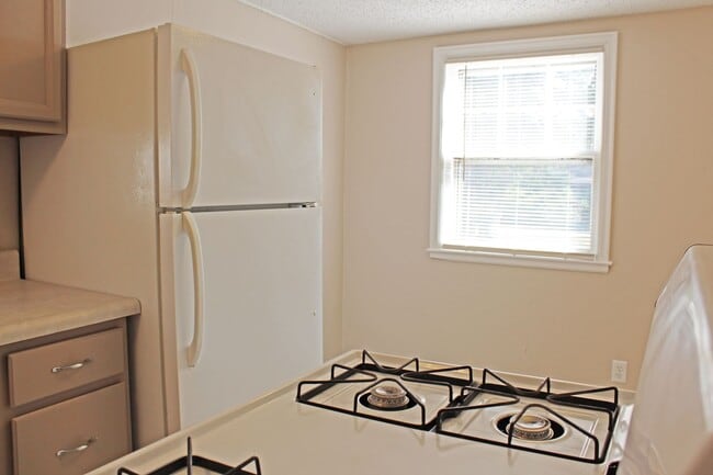 1012 E 26th St in Sioux Falls, SD - Building Photo - Building Photo