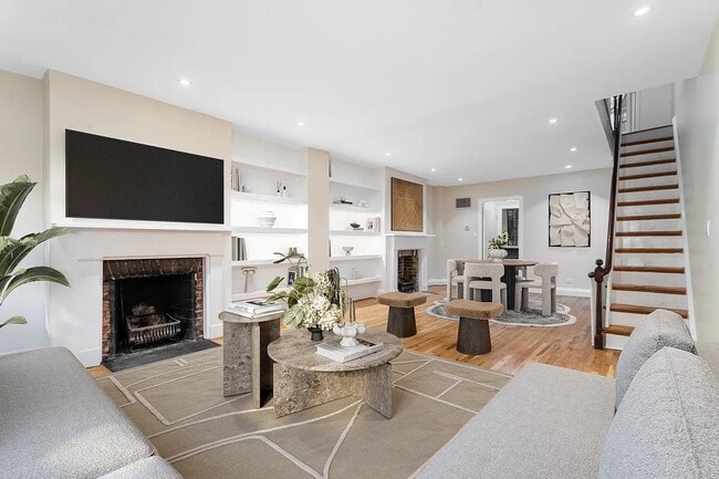 290 W 12th St, Unit 1C in New York, NY - Building Photo - Building Photo