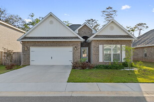 69 Beaver Trl Dr in Freeport, FL - Building Photo