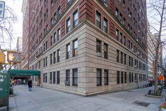 875 West End Ave in New York, NY - Building Photo - Building Photo