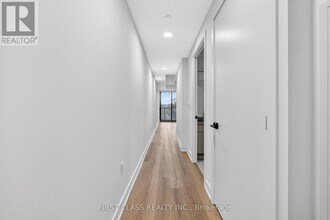 758 Dovercourt Rd in Toronto, ON - Building Photo - Building Photo