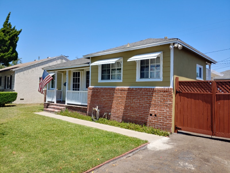 4248 Palo Verde Ave in Lakewood, CA - Building Photo