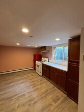 2104 Rickert St in Fairbanks, AK - Building Photo - Building Photo