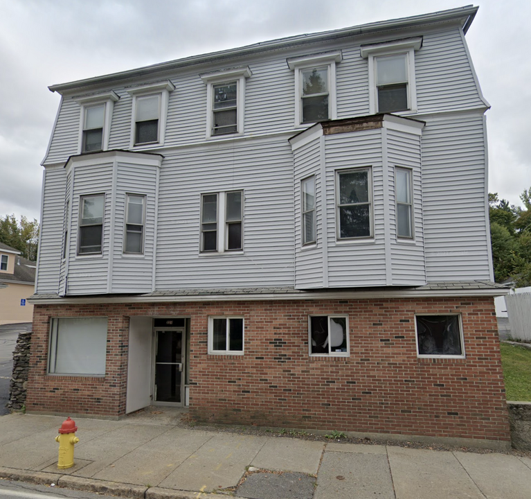 225 Water St in Fitchburg, MA - Building Photo