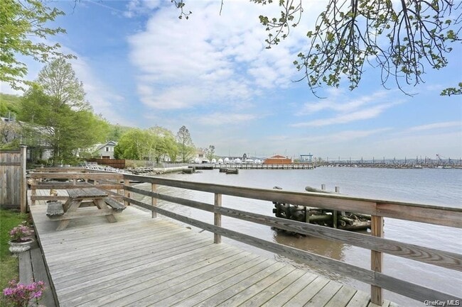 593 Piermont Ave in Piermont, NY - Building Photo - Building Photo