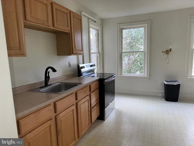 property at 35 N Main St