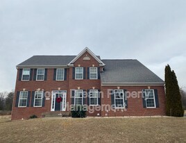 11212 Katerina Dr S in Fredericksburg, VA - Building Photo