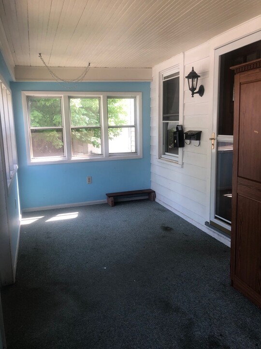 1493 15th St in Troy, NY - Building Photo