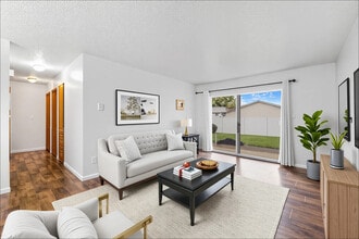 3914 S Regal St in Spokane, WA - Building Photo - Building Photo