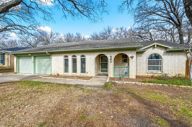 property at 660 Springhill Dr