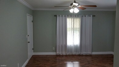 7327 Dickens Ave-Unit -Apt 4 in Miami Beach, FL - Building Photo - Building Photo