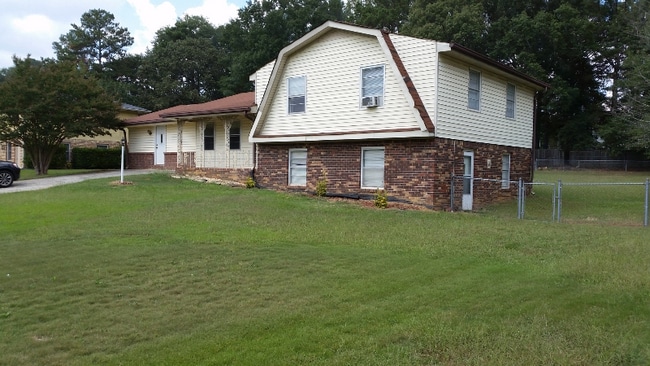 4218 Carlos Ct in Powder Springs, GA - Building Photo - Building Photo