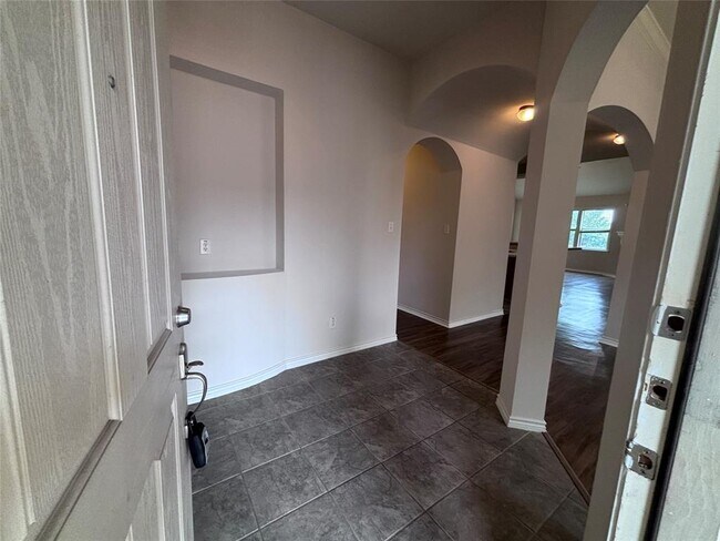 3906 Links Ln in Round Rock, TX - Building Photo - Building Photo