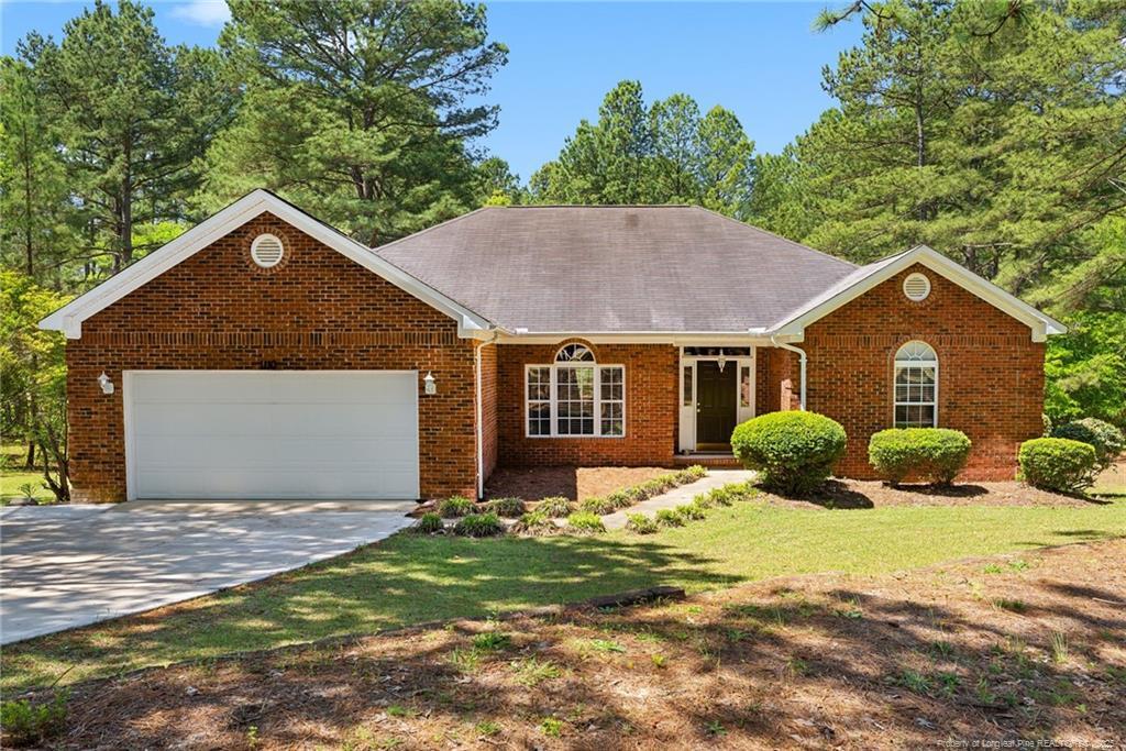 1110 Devonshire Trail in Aberdeen, NC - Building Photo
