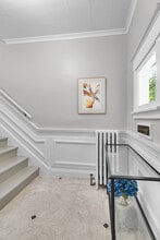 1322 Wilmette Ave, Unit 2nd floor in Wilmette, IL - Building Photo - Building Photo