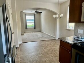 5424 Falling Leaf Ln, Unit #88 in Austin, TX - Building Photo - Building Photo