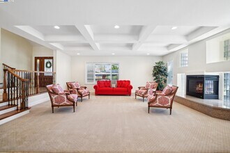 367 Mt Washington Way in Clayton, CA - Foto de edificio - Building Photo