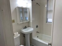 15 Scottfield Rd, Unit 8 - 6