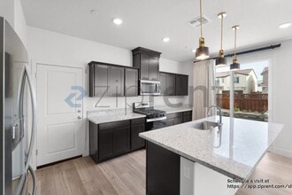 710 Barrett Lk Rd in West Sacramento, CA - Building Photo - Building Photo