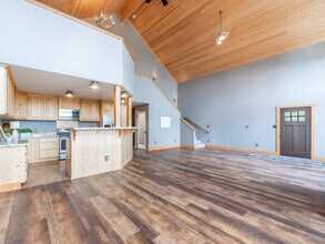 117 Hummingbird Rd in East Wenatchee, WA - Building Photo - Building Photo