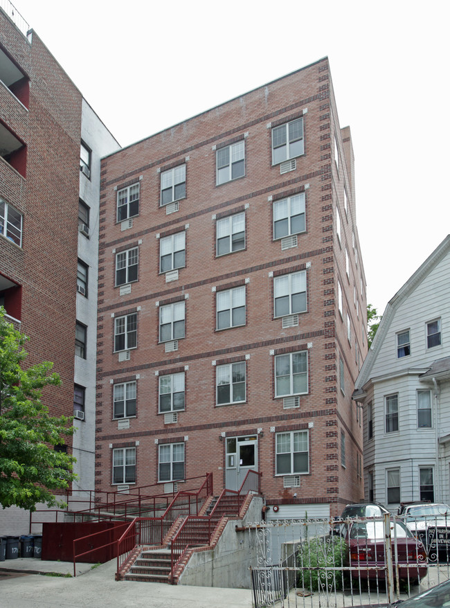 1710 Newkirk Avenue in Brooklyn, NY - Building Photo - Building Photo