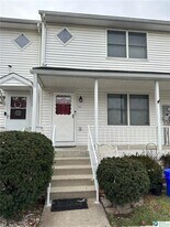 751 Mauch Chunk St in Easton, PA - Building Photo