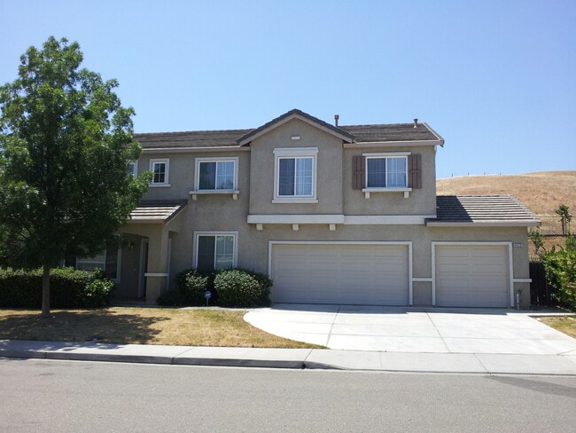 property at 4423 Glen Canyon Cir