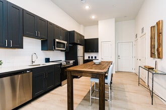 Opal Largo Station in Largo, MD - Foto de edificio - Building Photo