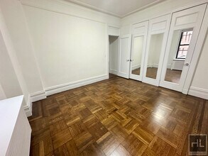 WEST 58 STREET in New York, NY - Building Photo - Building Photo