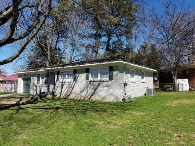 property at 4819 Lumary Dr NW