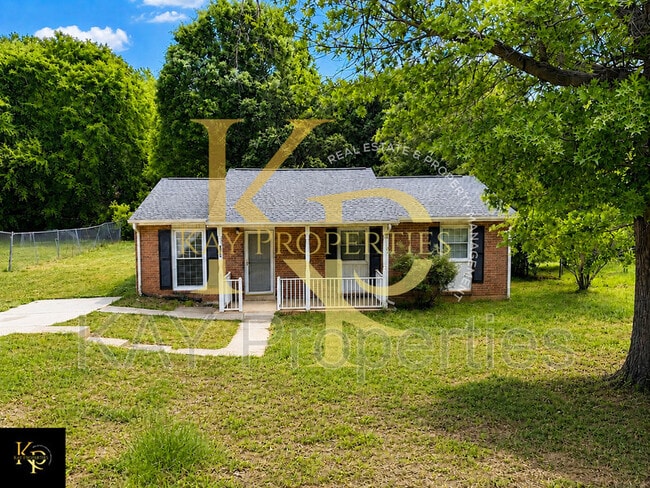 property at 3013 Wedgedale Ave