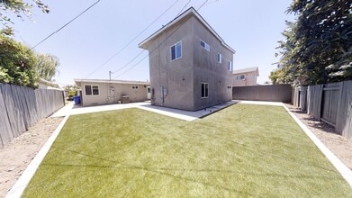 6154 Dorothy Dr in San Diego, CA - Building Photo - Building Photo