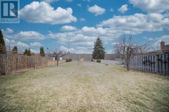 1520 Brentano Blvd in Mississauga, ON - Building Photo - Building Photo