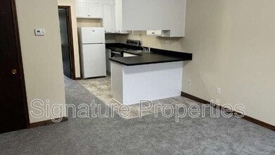 211 Newbridge Rd in Richmond, VA - Building Photo - Building Photo