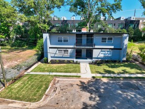 Student Housing by NC State in Raleigh, NC - Foto de edificio - Building Photo