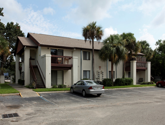 Raintree Apartments